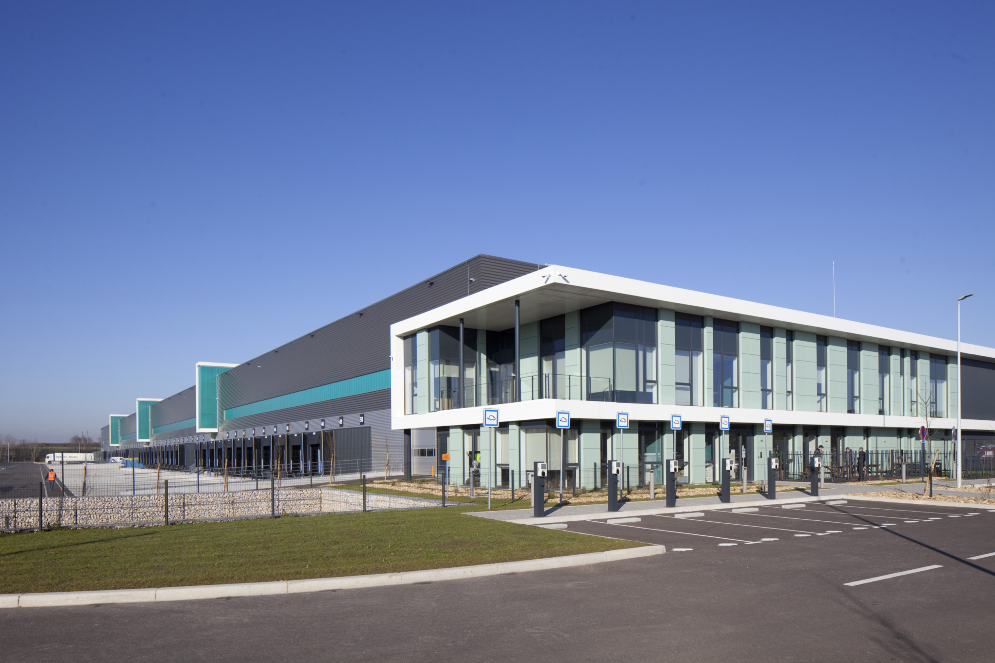 Pusignan (69) JMG PARTNERS